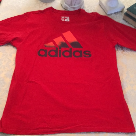 Adidas red tee - Picture 3 of 4